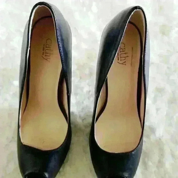 Cathy Jeans Shoes - Picture 4 of 7